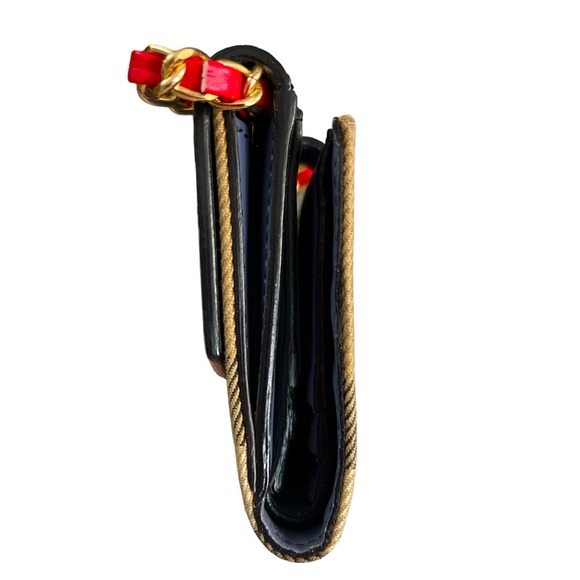 Burberry Small Snap Wallet With Red and Gold Crossbody Chain and Red Insert - Picture 3 of 16